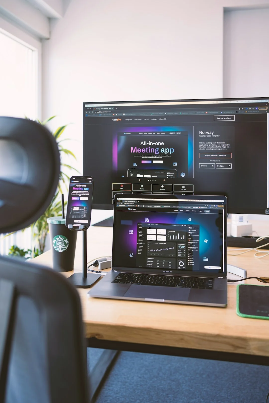 why-choose-us A modern workspace displaying a laptop, tablet, and smartphones, perfect for tech and freelance work.